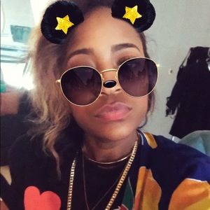 Meet your Posher, Rashida